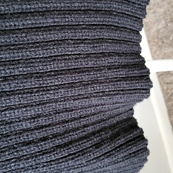 Cato brown and tan sleeveless faux fur vest with black knit back - Picture 12 of 15